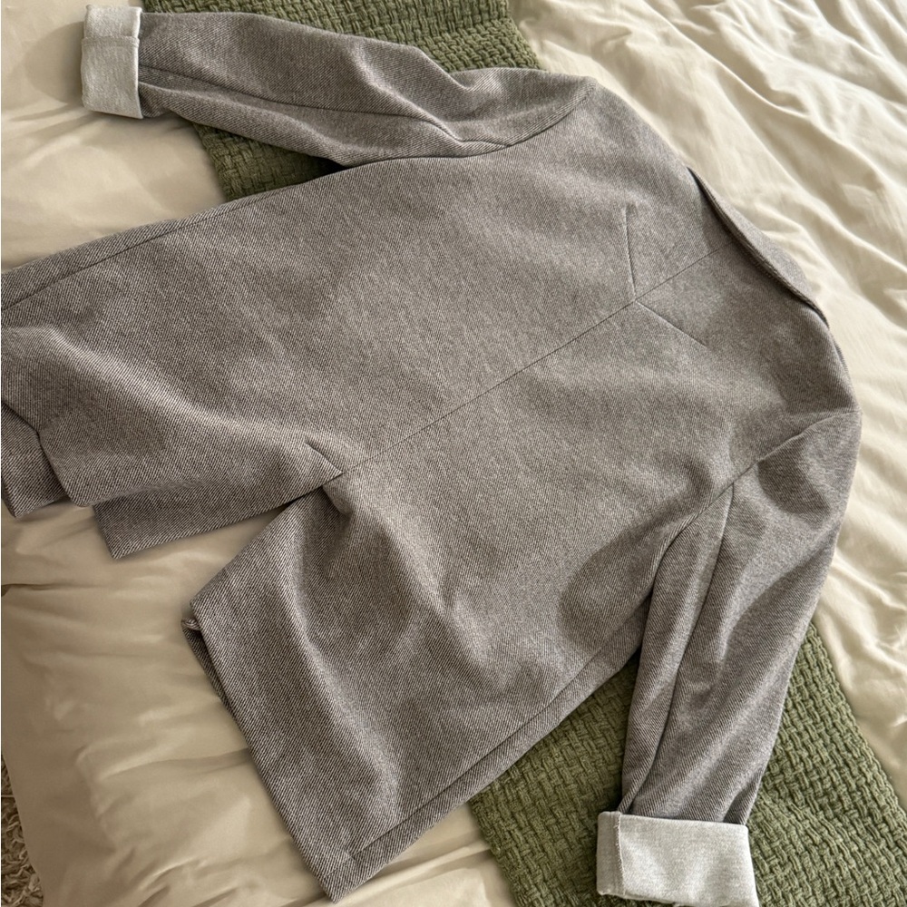 Gray Blazer With Light Gray Lining - image 2